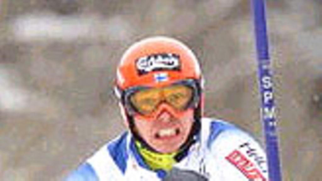 Mika Marila Aspenissa marraskuussa 2001 (Photo: Adam Pretty/Allsport)