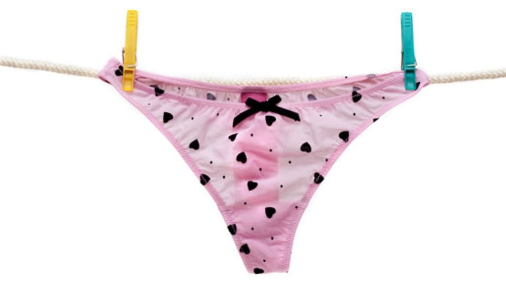 Nykypäivänä naisten alushousuissa ei ole usein lahkeita nimeksikään.