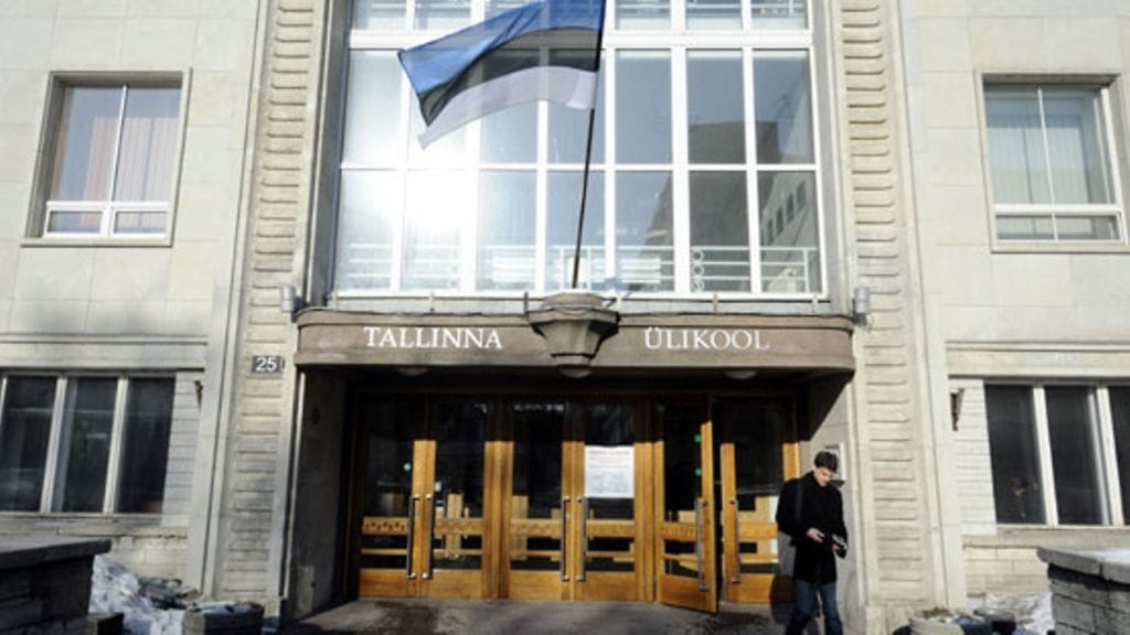 Virolaisiin yliopistoihin hyväksyttiin viime vuonna 264 suomalaista kandidaatti-, maisteri- tai tohtoritason tutkintoihin.