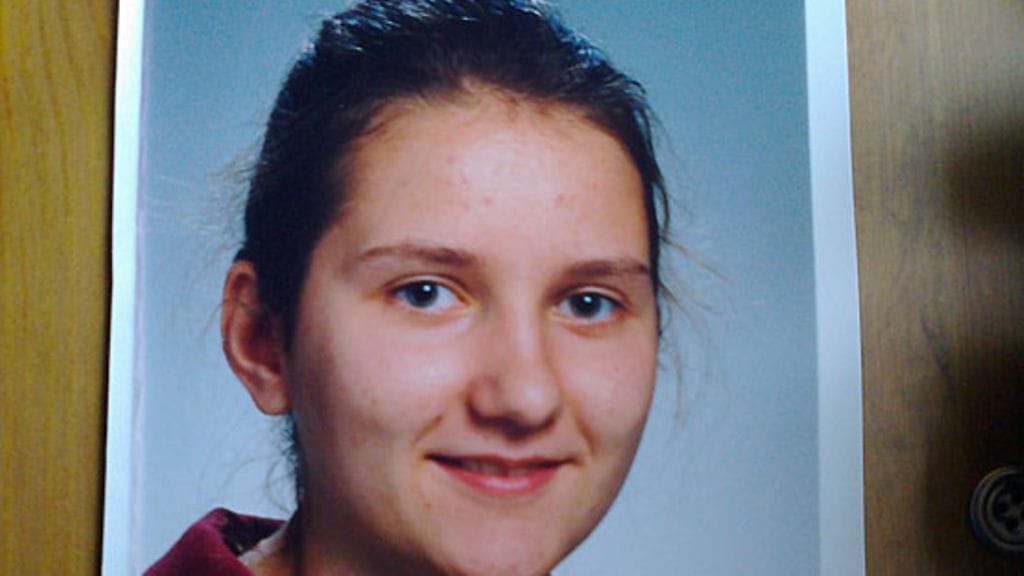Eilan tytär katosi vuosia sitten. Kuvassa Sanna lukioikäisenä.
