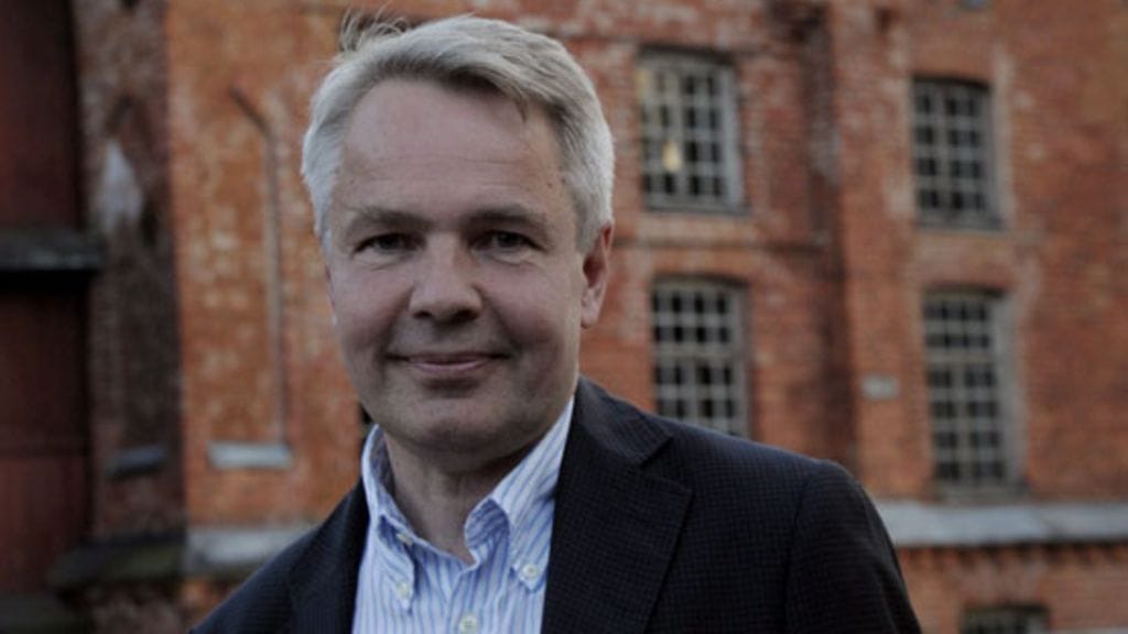Pekka Haavisto avustaa ulkoministeriä Afrikan kriisien selvittämisessä.