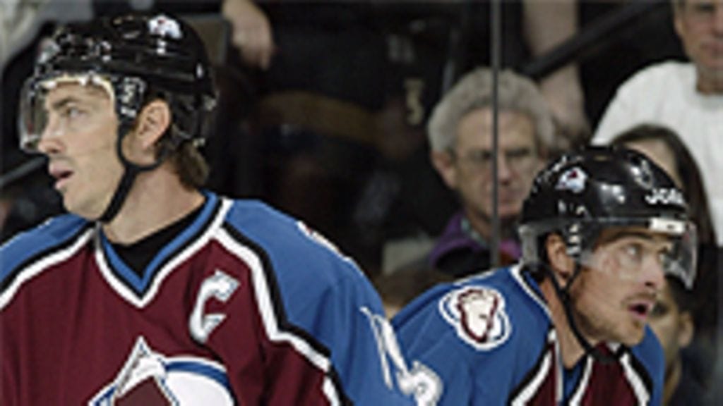 Selänne-Sakic-Kariya -ketju löysi heti tehonsa, Photo: Brian Bahr/Getty Images/N