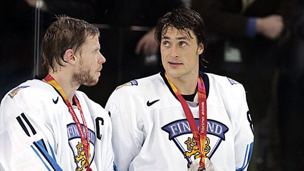 Torinon olympiahopeat eivät naurattaneet 2006. Kuva: Martti Kainulainen/LEHTIKUVA.