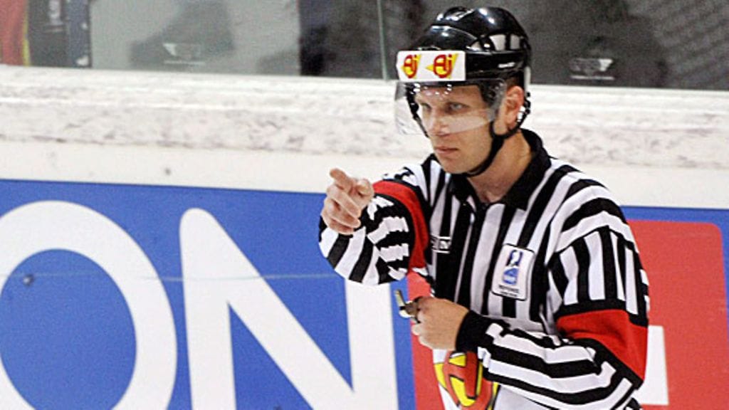Jyri Rönn jääkiekon MM-kisoissa 2009. Kuva: Vesa Moilanen/LEHTIKUVA.