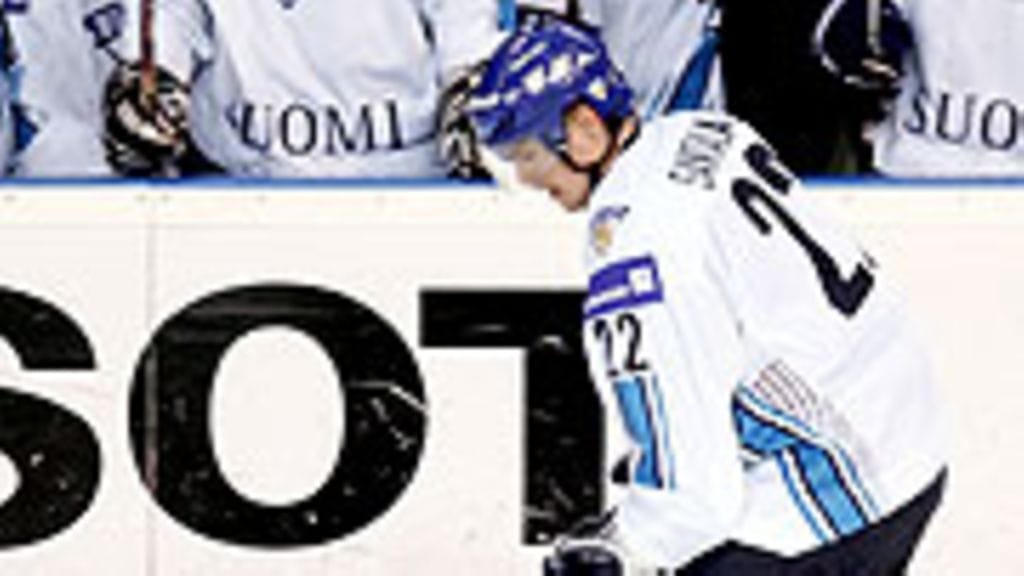 Ryan Kesler ja Tommi Santala (Kuva: Jeff Gross/Getty Images)