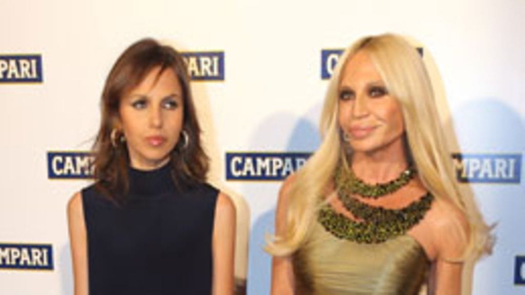 Allegra ja Donatella Versace 2006. (Kuva: Giuseppe Cacace/Getty Images)