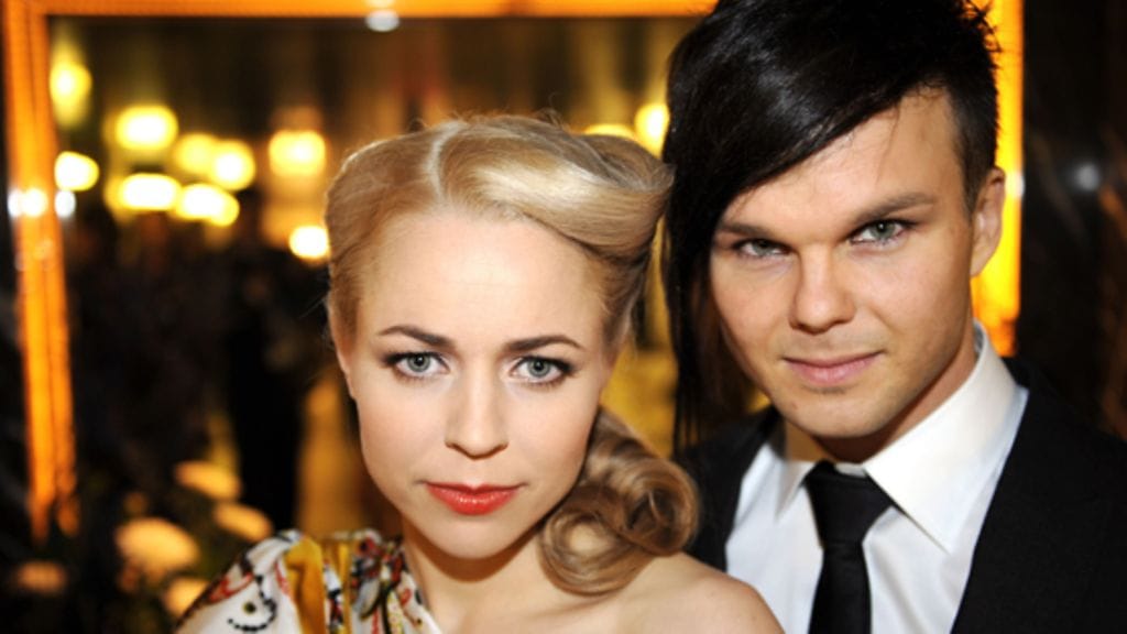 PMMP:n Paula Vesala ja The Rasmuksen Lauri Ylönen Linnan juhlissa 2009. Kuva: Lehtikuva.