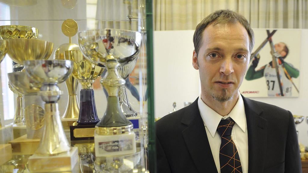 Mika Myllylän elämä jatkuu Kansallisteatterin näyttämöllä.