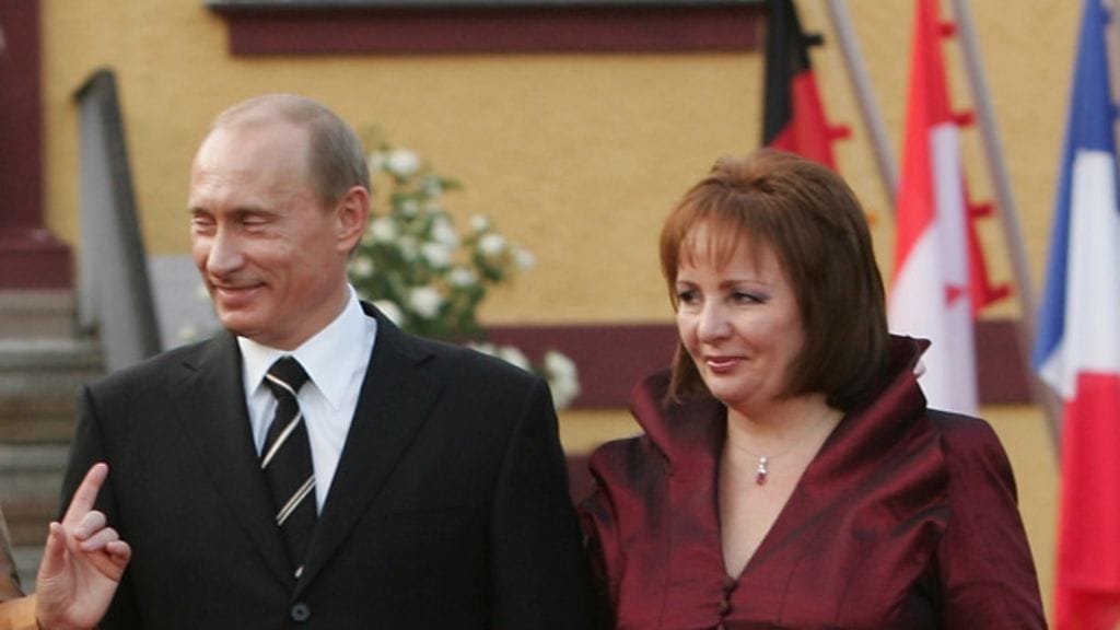 Vladimir Putin ja Ljudmila Putina olivat naimisissa 30 vuotta.
