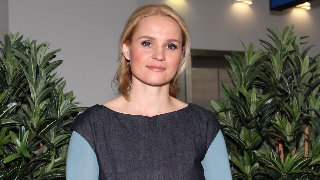 Näyttelijä Karoliina Blackburn