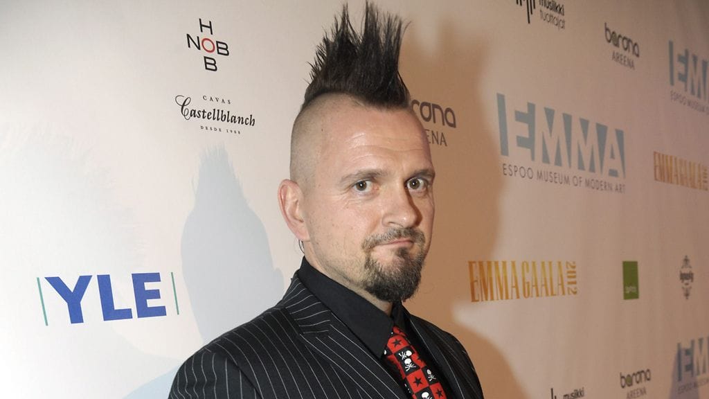 Klamydia-bändin laulaja Vesku Jokinen.