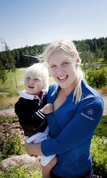 Minea Blomqvist ja Elmeri-poika.