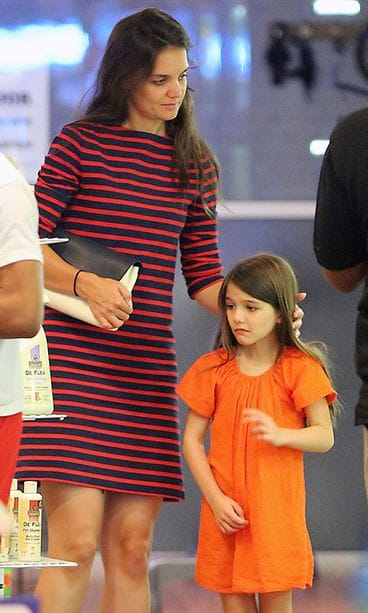 Suri Cruise purskahti itkuun eläinkaupassa.
