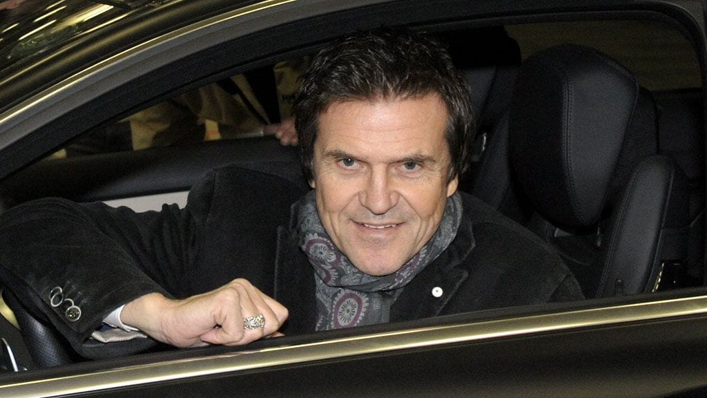 Sedu Koskinen ei käytä enää kännykkää auton ratissa.