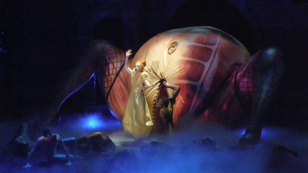 Lady Gaga Bulgarian-keikallaan elokuussa 2012.