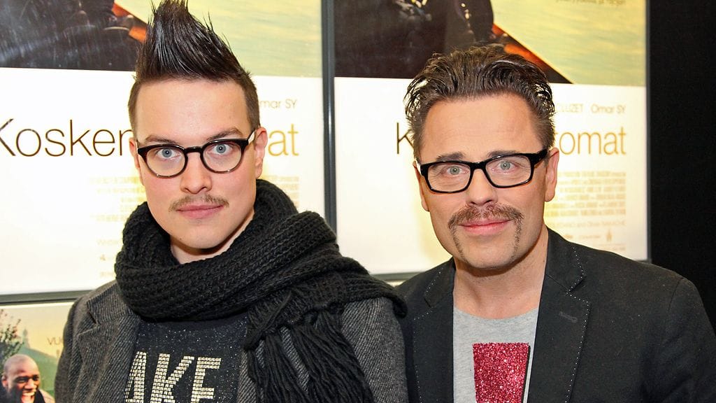 Niko Helenius ja Teuvo Loman ovat työpari Rostin puvun takana.