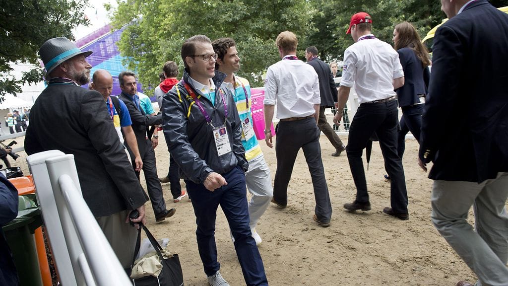 Prinssi Danielin ja Carl Philipin jäätävä kohtaaminen prinssi Williamin ja Catherine Middletonin kanssa.