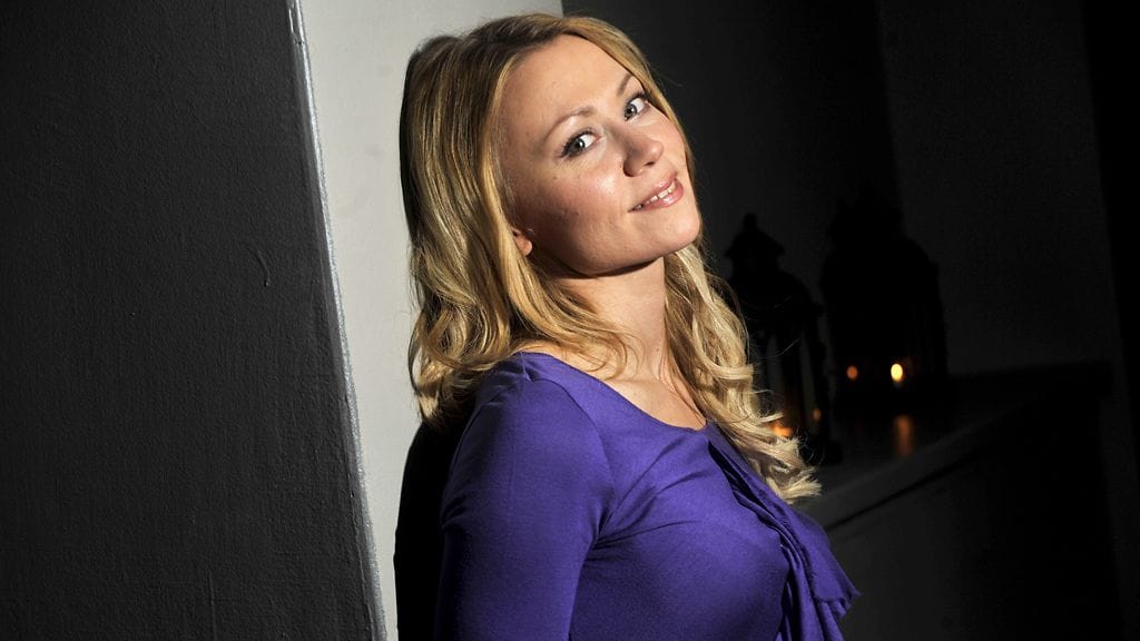 Anna Erikssonista tulee äiti.