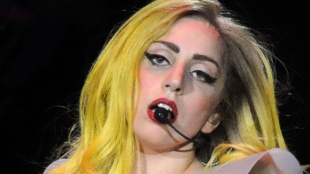 Lady Gaga osaa shokeerauksen taidon.