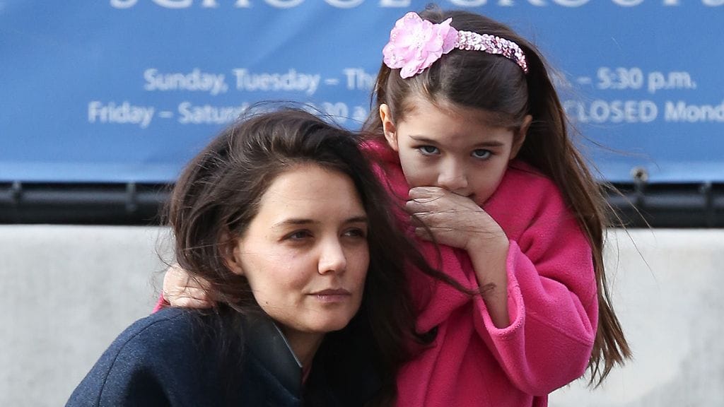 Katie Holmes ja Suri-tytär.