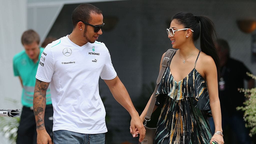 Vielä hetki sitten pariskunta vietti herkkiä hetkiä Malesiassa.