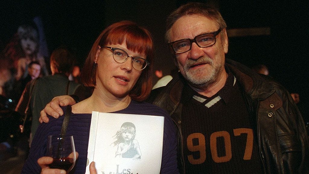 Les Miserables -musikaalin suomentajat Kristiina Drews ja Jukka Virtanen