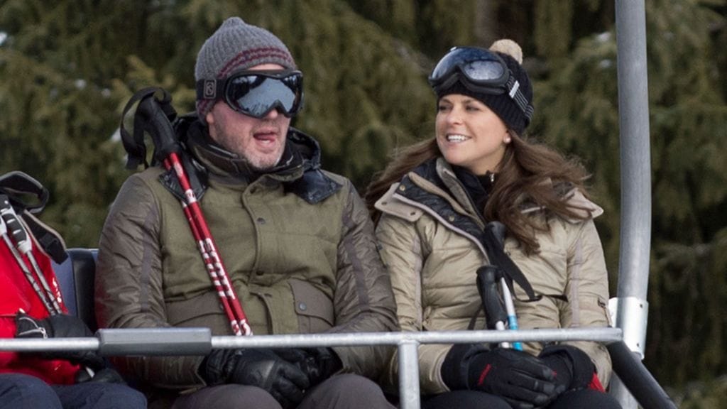 Chris O´Neill ja Madeleine lomailevat Alpeilla.