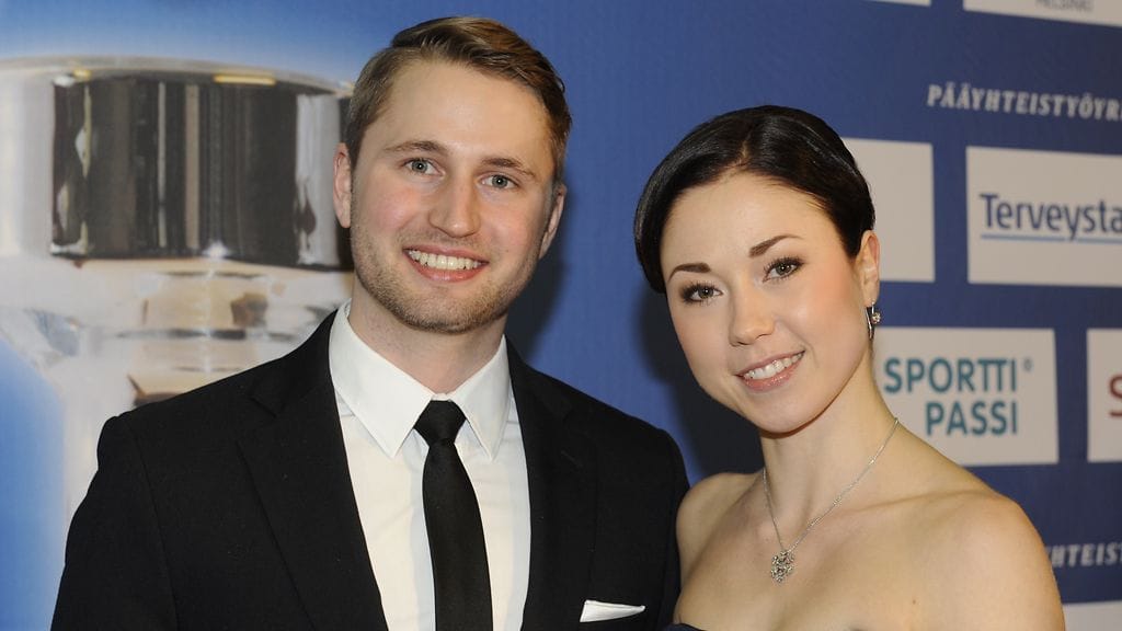 Tommi Huovinen ja Laura Lepistö vihittiin sunnuntaina.