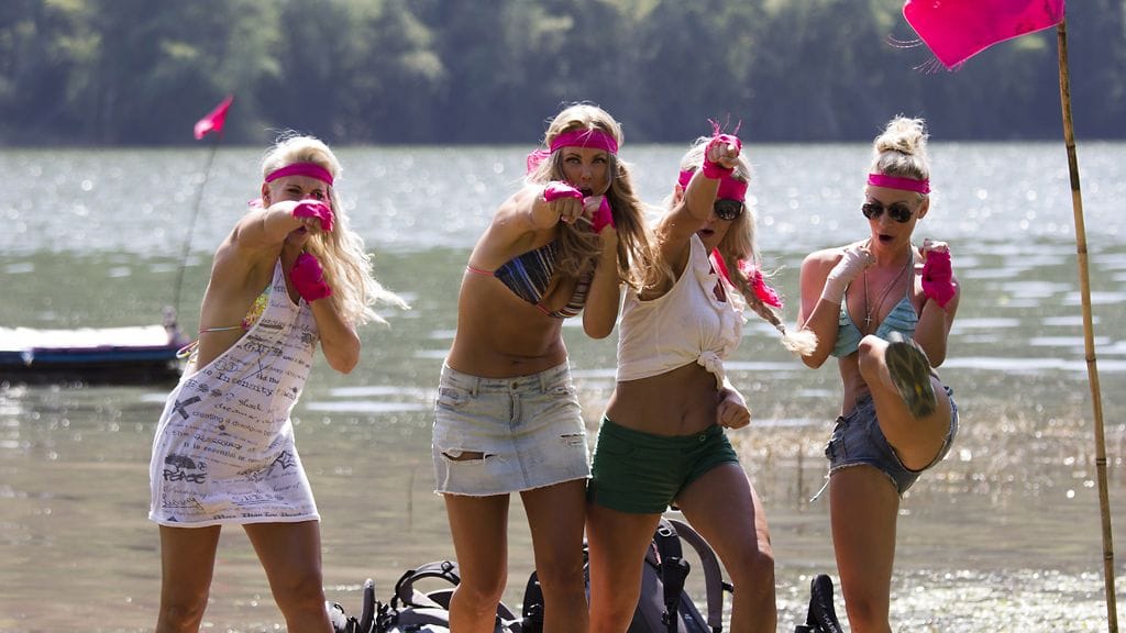 Viidakon tähtösten Tarzanit-joukkue.