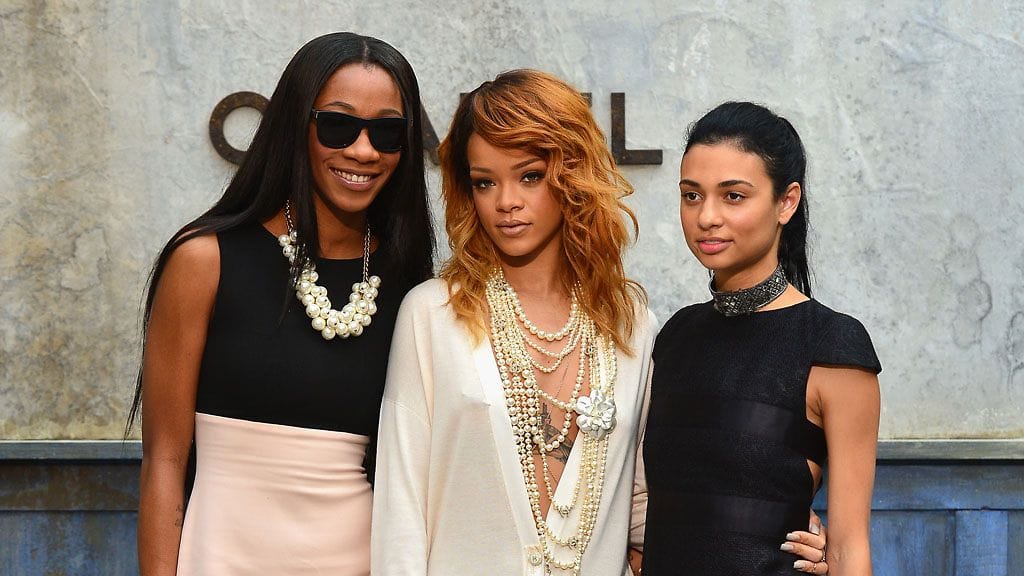 Rihanna Chanelin muotinäytöksessä.