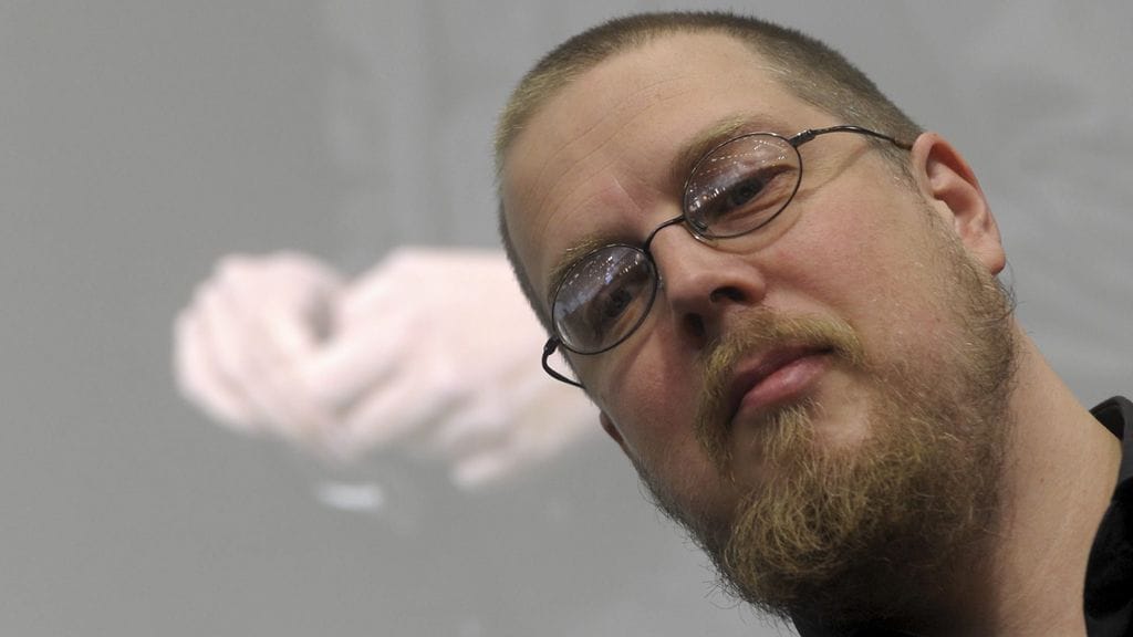 Kirjailija Tuomas Kyrö