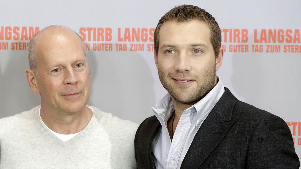 Bruce Willis ja Jai Courtney tähdittävät Good Day to Die Hard -elokuvaa.
