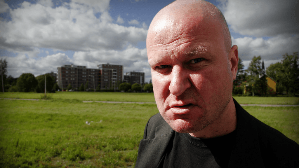 Ari Peltosen isännöimä Paskareissu vuodelta 2008 nähdään toiveuusintana Subin netissä (Kuva: Sub)