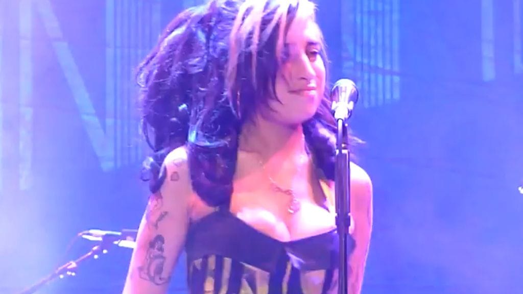Amy Winehousen keikka ei mennyt ihan putkeen.