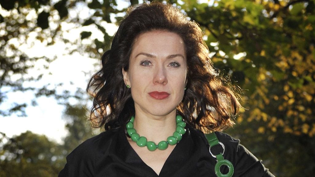 Lisa Sounio joutui harvinaisen lepakon hyökkäyksen kohteeksi.