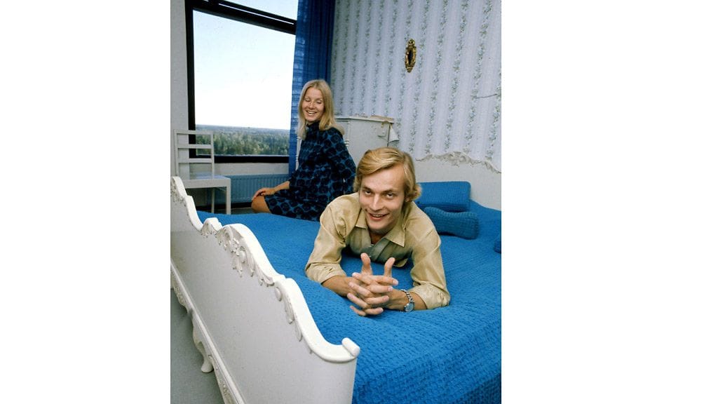 Timo T.A. Mikkonen ja Tuire-vaimo vuonna 1971.