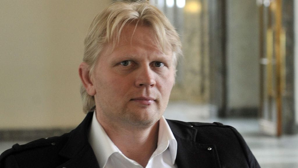 Marko Asell jättää eduskunnan.