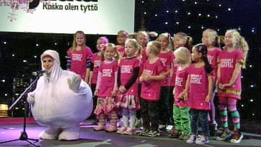 Munamies ihastutti jäägaalassa