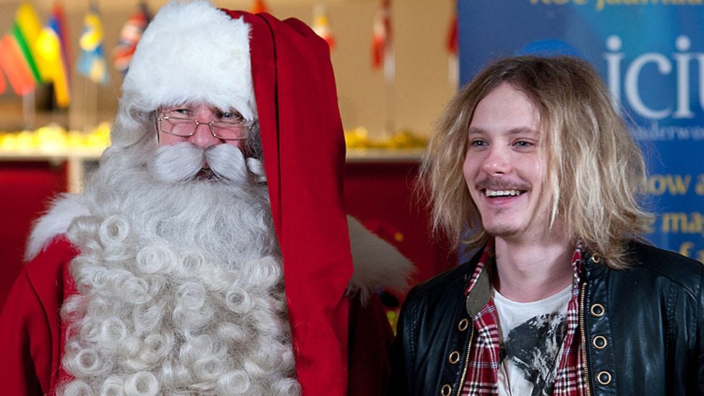 Jonne Aaron pokkasi palkinnon.