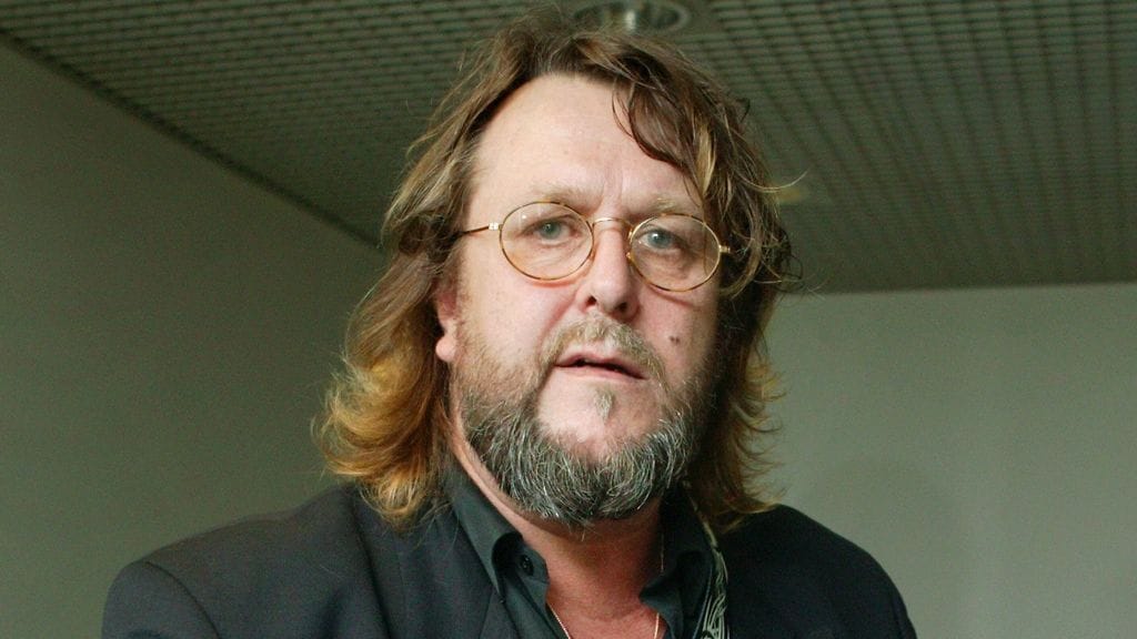 Heikki "Hector" Harma suuntaa itsenäisyyspäivän vastaanotolle.