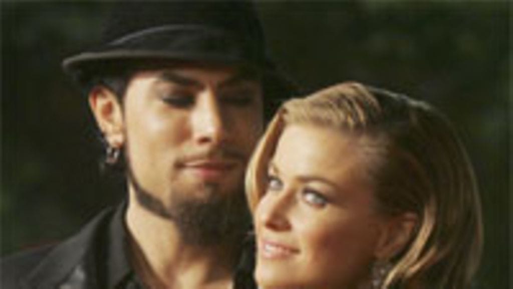 Dave Navarro ja Carmen Electra. Photo by: Kevin Winter/ Getty Images