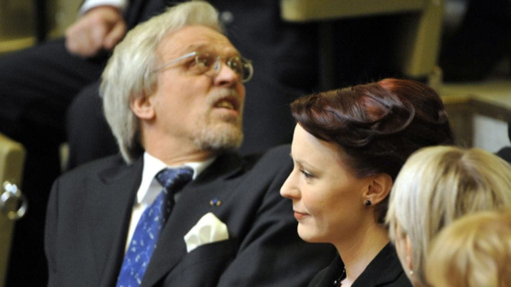 Tohtori Pentti Arajärvi ja Jenni Haukio(kuva:Lehtikuva)