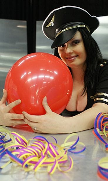 BB-Minna vappukuvauksissa (kuva: MTV3)