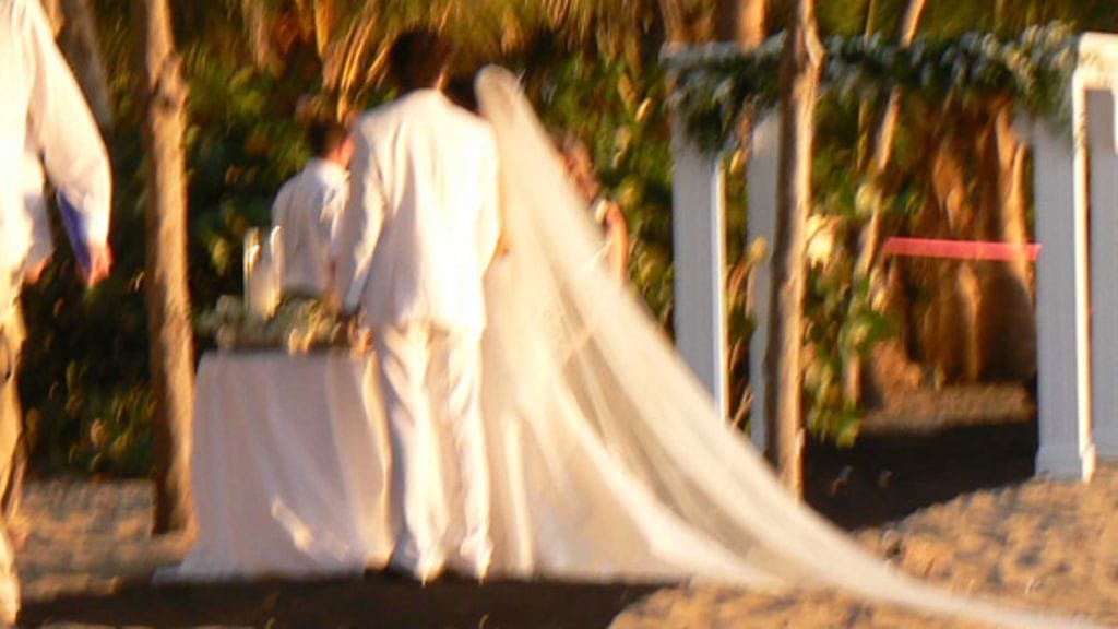 Shania Twain ja Frederic Thiebaud menivät naimisiin.