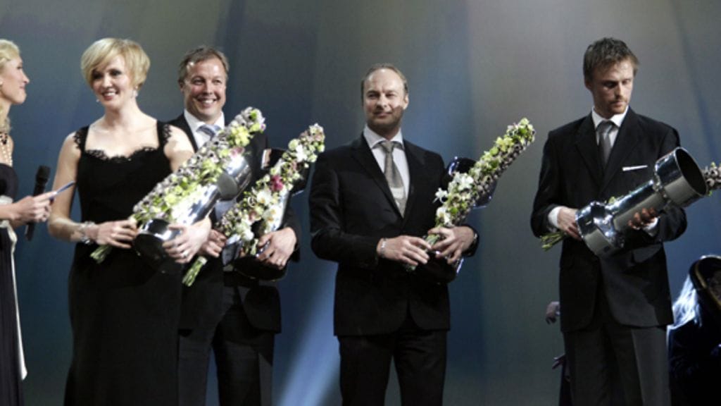 Virpi Sarasvuo os. Kuitunen, Janne Ojanen, Simo Eerikäinen ja Hannu Tihinen saivat erikoispalkinnon urheilu-urasta Suomen Urheilugaala 2011 juhlassa.