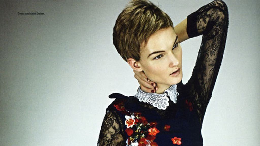 Huippumalli Kirsi Pyrhönen esiintyy uusissa kuvissa lyhythiuksisena.