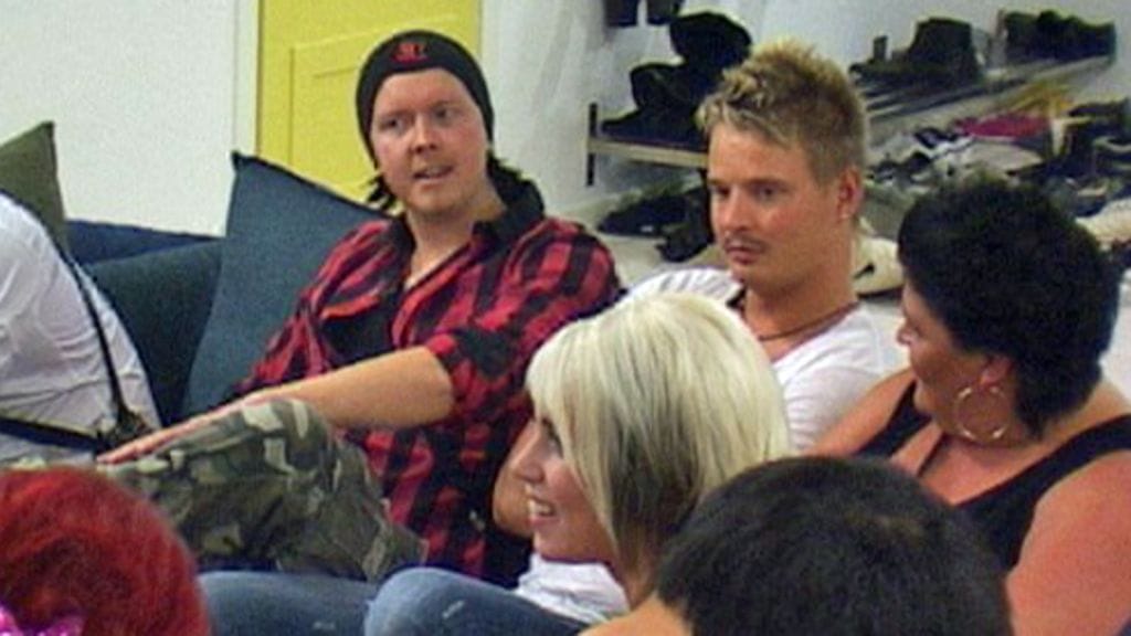 Esa-Tapio ja Ellinoora ihmetyksen aiheena BB-talossa (Sub)