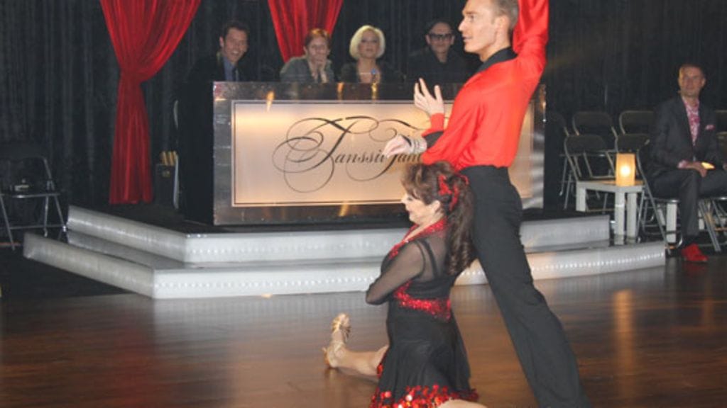 Pirkko Mannola ja Mika Jauhiainen (Kuva: MTV Oy)