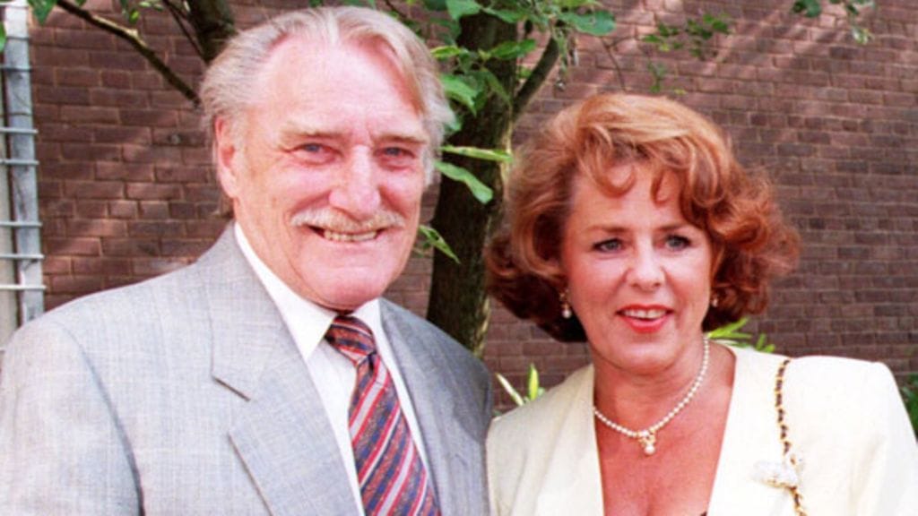 Pirkko Mannola ja Åke Lindman vuonna 1996 (Kuva: Lehtikuva)