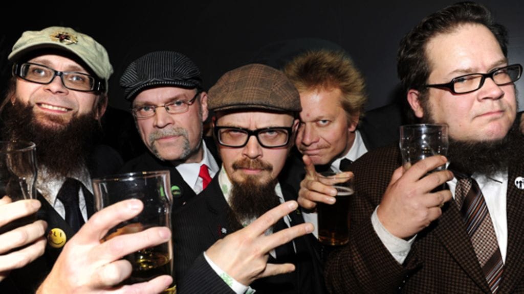 Eläkeläisten Hampurin humppakeikka peruttiin tuhkapilven vuoksi. (Kuva: Heikki Saukkomaa/Lehtikuva)